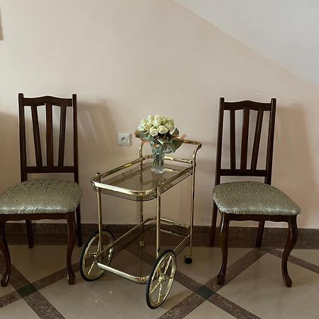 Luxury Duplex in Yerevan Center Buitenkant foto