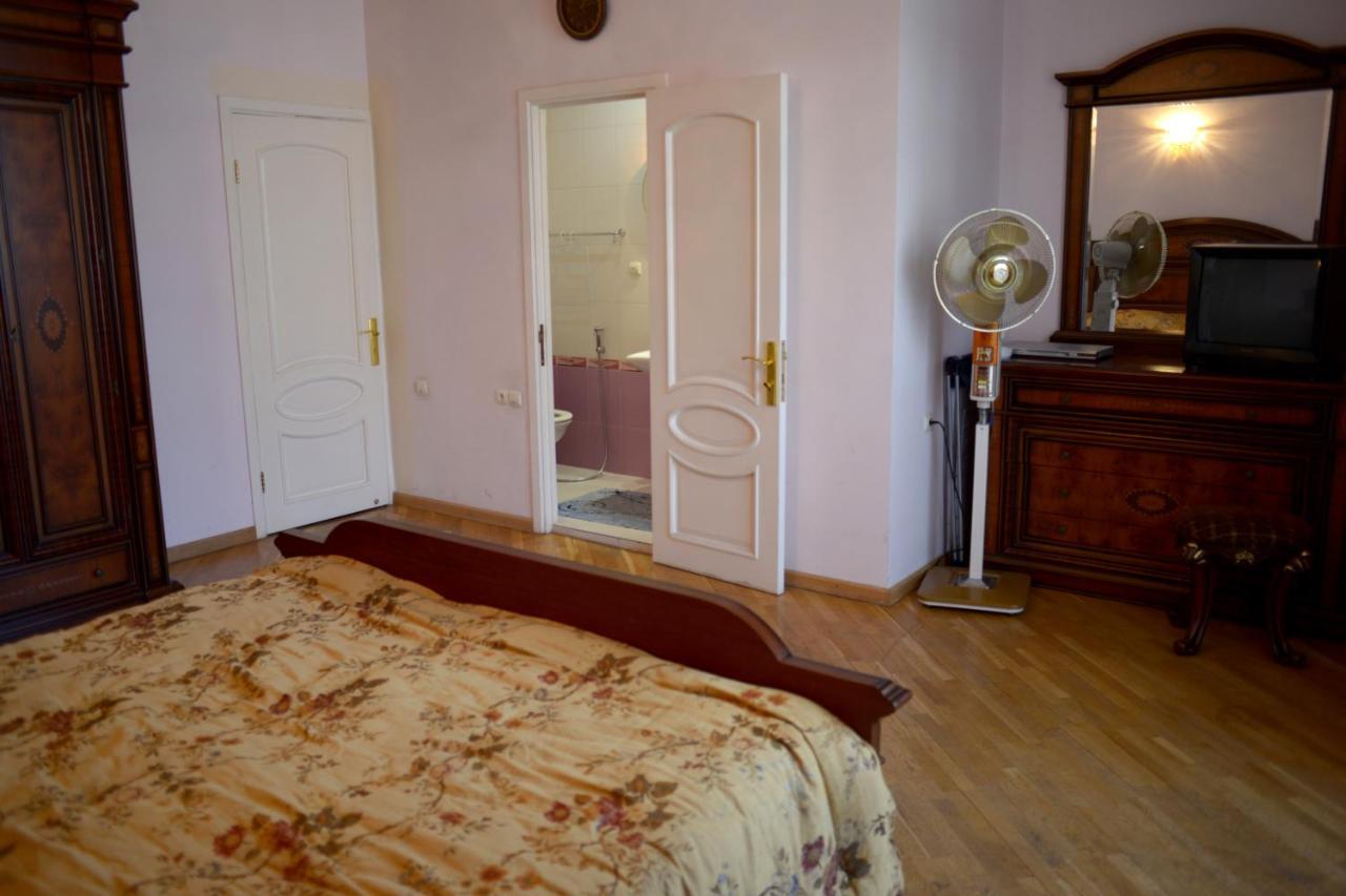 Luxury Duplex in Yerevan Center Buitenkant foto